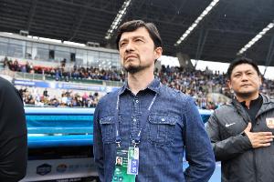 开云体育-足球报：联赛“土帅”全面年轻化，是中国足球一股不能忽视的势力