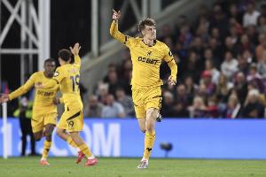 开云体育-电讯报：狼队已与拉尔森开启续约谈判