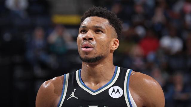 【观察】坚信老里&amp;利拉德！动荡一季字母哥拒绝低头