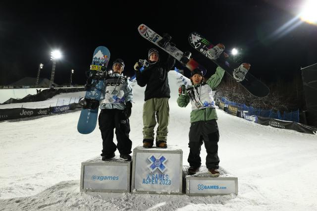 KAIYUN-高压力赛制下挑战1980成功 苏翊鸣铜牌来之不易